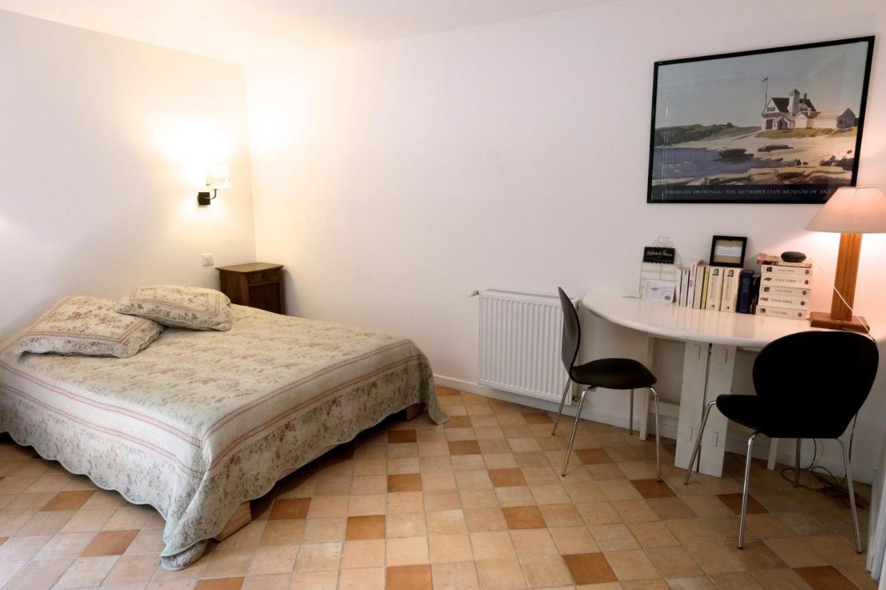 Bed and Breakfast Le 3 Rue Grande Море-сюр-Луан Экстерьер фото