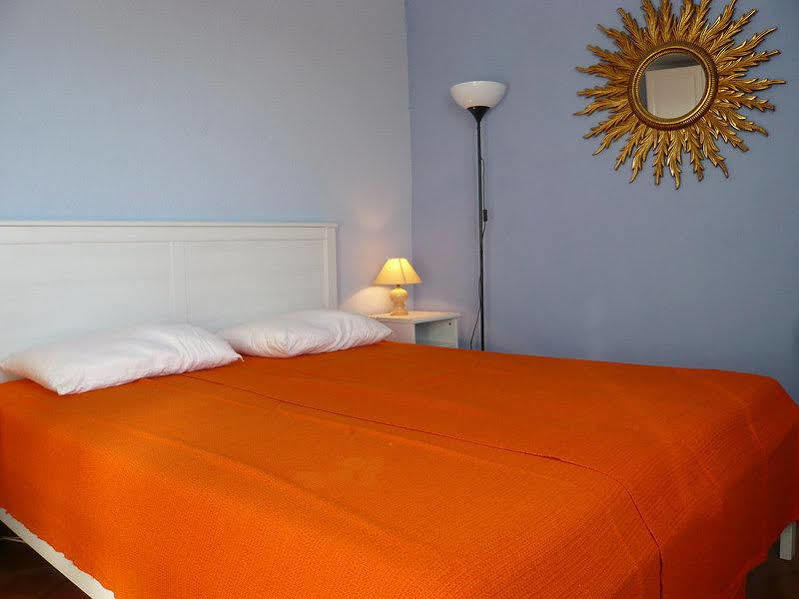 Bed and Breakfast Le 3 Rue Grande Море-сюр-Луан Экстерьер фото